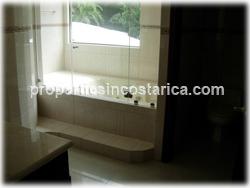 3 bedroom condo