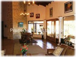 Atenas real estate, home with guest house, swimming pool, green areas, gazebo, mountain view, jacuzzi, Atenas for sale, investment, 3 bedrooms, 1457