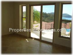 edge pool, swim up bar, large patio, 1395.