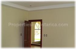 Heredia real estate, Heredia for sale, mountain gated community, security, mediterranean style, country club, castillo, nature, 1568