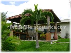 Escazu real estate, Escazu for sale, nature, exclusive, access, country style, wood construction, rancho, fish pond, fruit trees, spacious rooms, 27