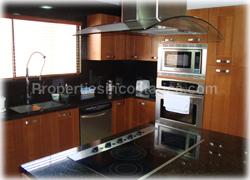 Santa Ana real estate, Santa Ana rentals, for sale, for rent, swimming pool, green areas, jacuzzi, deluxe, gated community, 1504