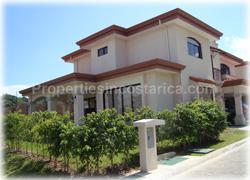 Santa Ana real estate, Santa Ana rentals, for sale, for rent, swimming pool, green areas, jacuzzi, deluxe, gated community, 1504