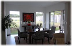 Santa Ana residential, Santa Ana gated community, Santa Ana for sale, new, security, airport, business, Supermarkets, school, 1601