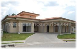 Santa Ana residential, Santa Ana gated community, Santa Ana for sale, new, security, airport, business, Supermarkets, school, 1601