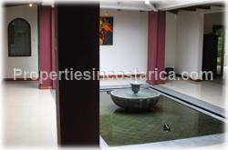 Golf community home, Cariari for sale, Cariari golf neighborhood, Cariari real estate, 5 bedroom, family home, gardens, fountains, ample, spacious, security, internet, privacy, international schools, 1451