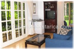 Golf community home, Cariari for sale, Cariari golf neighborhood, Cariari real estate, 5 bedroom, family home, gardens, fountains, ample, spacious, security, internet, privacy, international schools, 1451