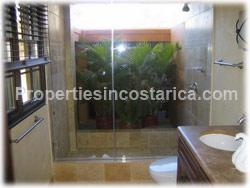 Guanacaste Tamarindo, villa for sale, Tamarindo villa, location, close to shops, walking distance, beach, private access, 1618