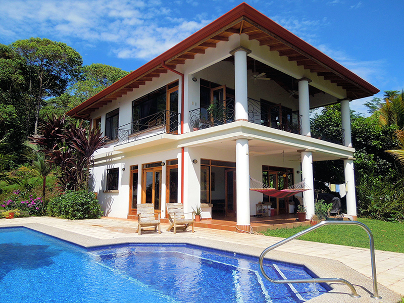 Mountain Home with Pool and 4 Additional Building, ID CODE 2783