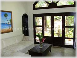 Beach proximity, home in Pavones, Pavones property, Pavones for sale, surfing, waves, gated community, Costa Rica surfing, security, privacy, high ceilings, tropical, 1473