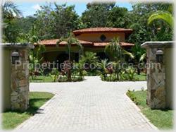 Beach proximity, home in Pavones, Pavones property, Pavones for sale, surfing, waves, gated community, Costa Rica surfing, security, privacy, high ceilings, tropical, 1473