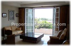 Escazu condos, for sale, luxurious, swimming pool, gym, bar, restaurant, stores, concierge, valet, european style, Escazu real estate, unique, 1538